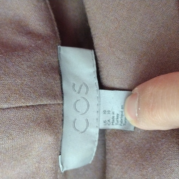 COS wool shift dress, dusty rose. EUC. Size 10 (US) - Picture 3 of 9